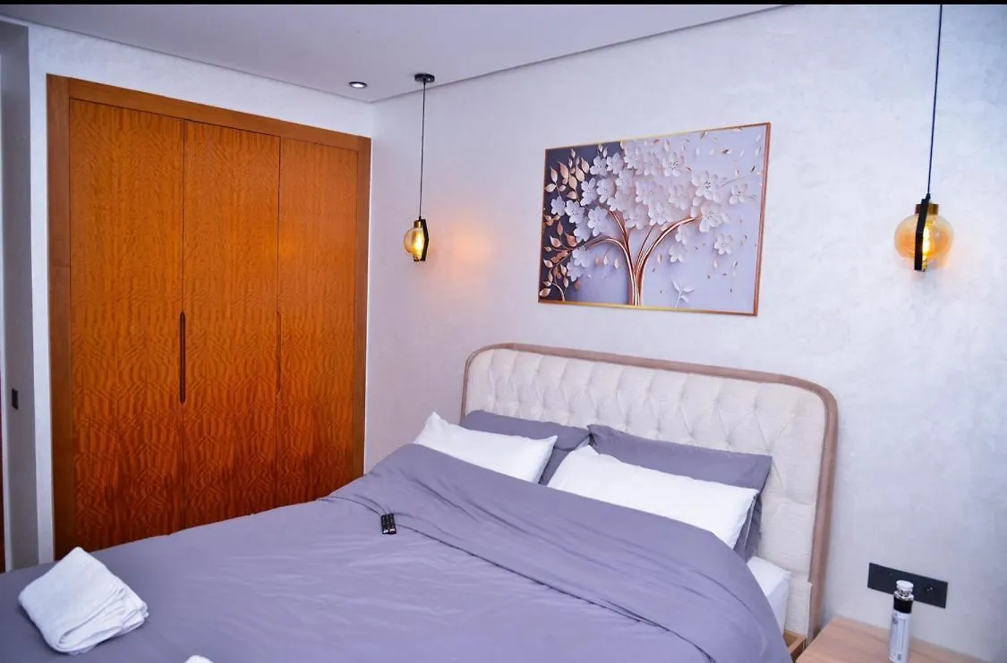 Apartment Modern Cozy Ghandi District